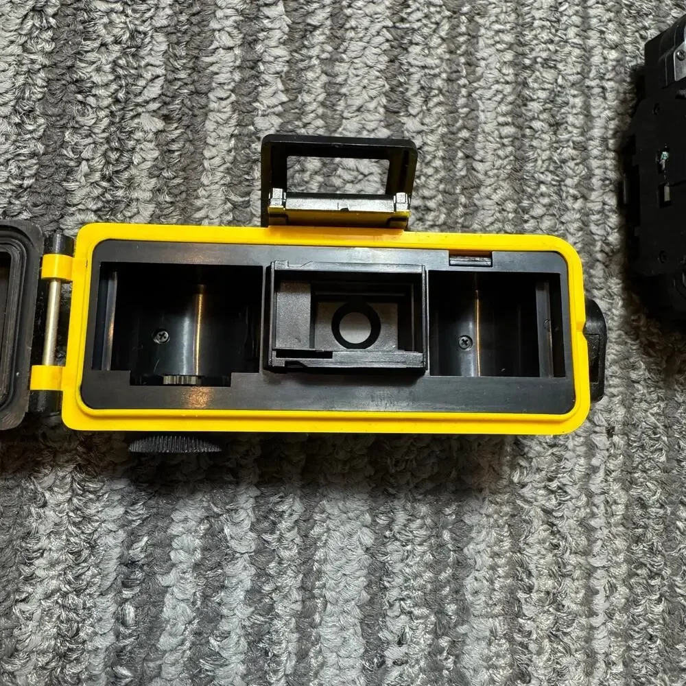 ADI Wet-One 35mm Underwater Film Camera with Underwater Flash Unit | Vintage